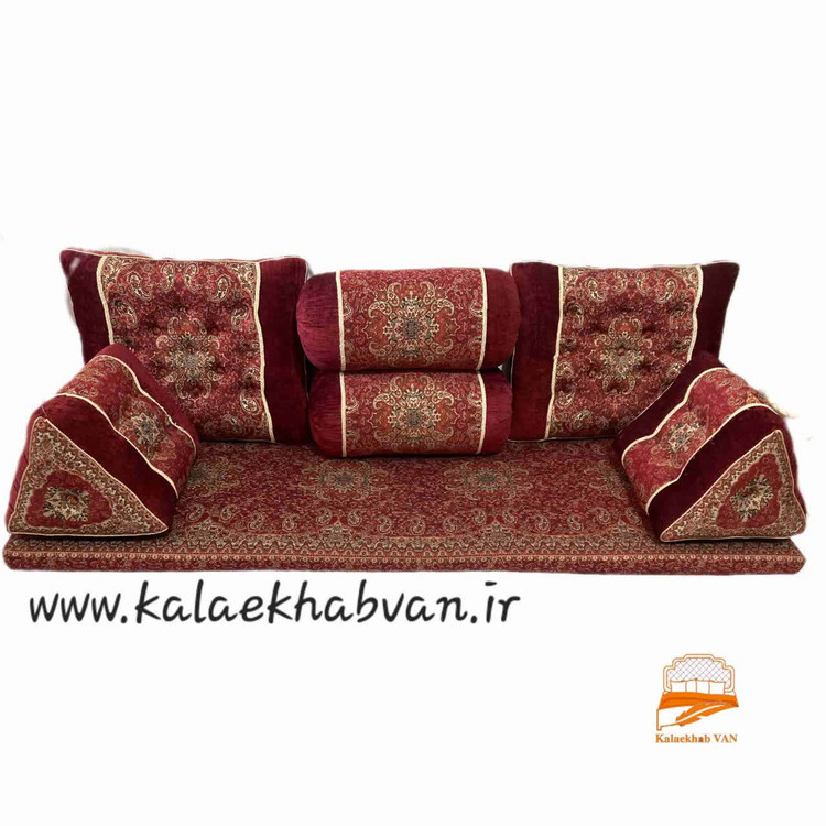 پشتی سنتی شاه نشین ترمه طرح نسترن کنار مخمل - ست 7 تکه زرشکی